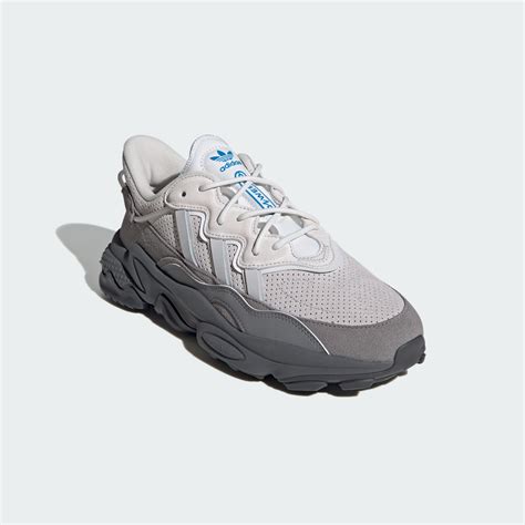 adidas OZWEEGO TR Shoes 